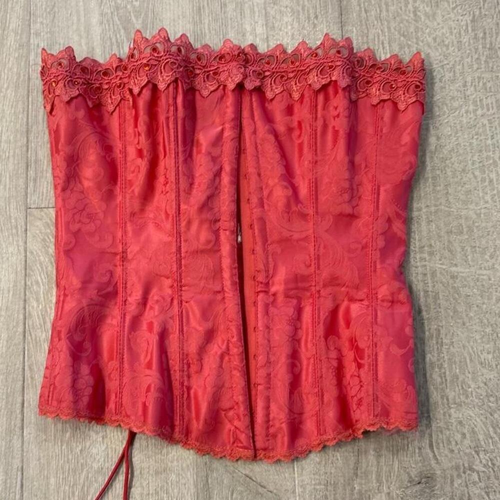 Frederick’s Of Hollywood pink corset with lace. Size 34